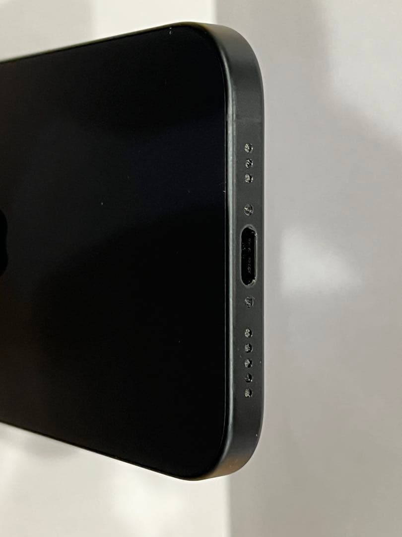 【美品】iPhone16 128GB SIMフリー ブラック バッテリー100%