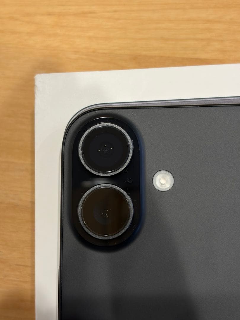 【美品】iPhone16 128GB SIMフリー ブラック バッテリー100%