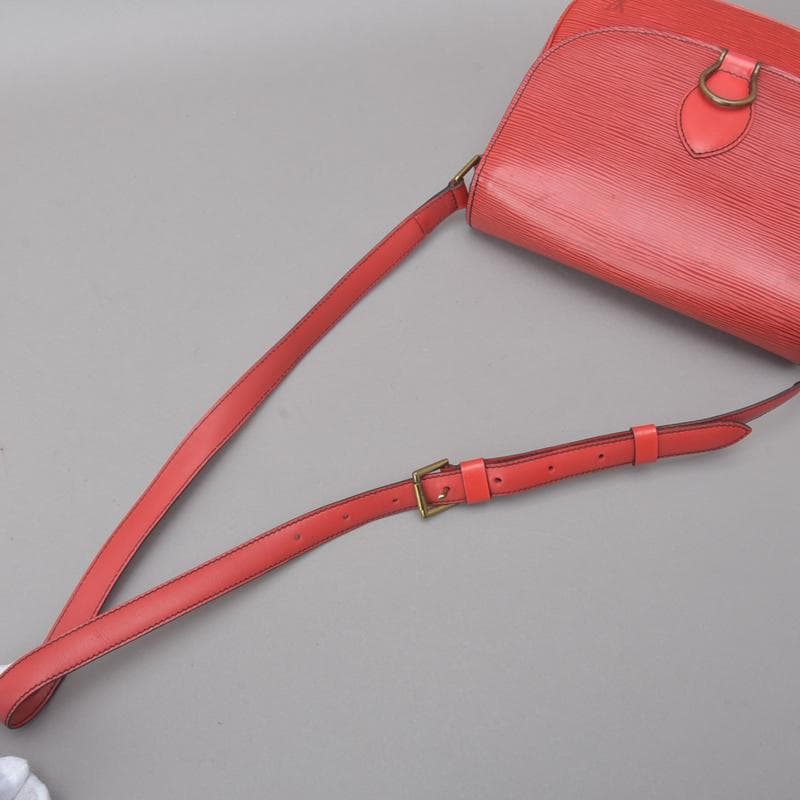 美品◇ルイヴィトン サンクルー ショルダーバッグ M52197 エピ レザー 赤