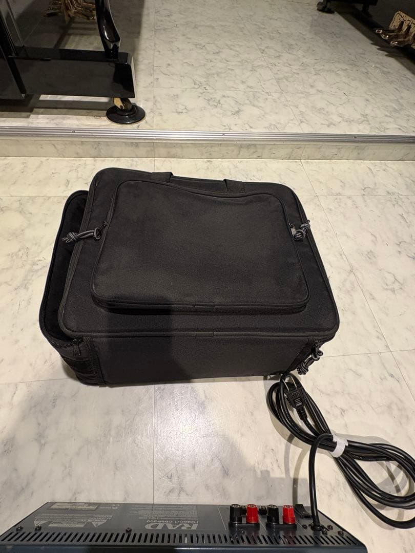 Roland　パワードミキサー　RAD　PAシステム　CPM-300　ケース付き