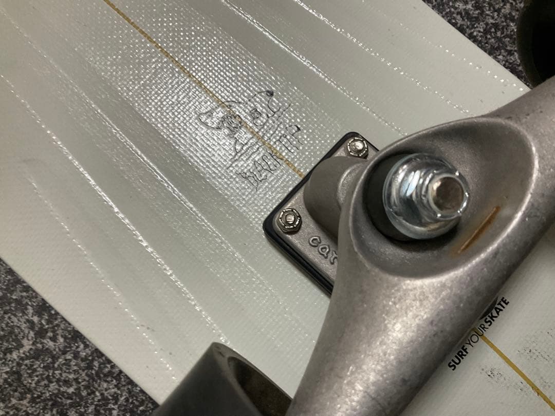 スケートボード CRVER 32.5 Black Tip Surfskate complete