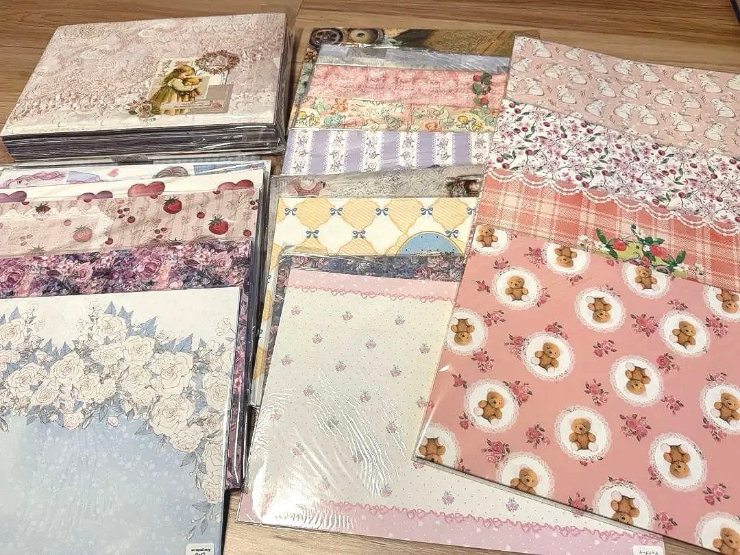 【大幅値下げ中！】大量10kg！ コラージュ素材 紙モノ まとめ売り