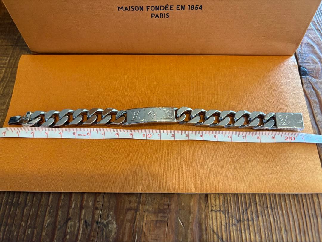 さばルイ・ヴィトン　チェーンブレスレット