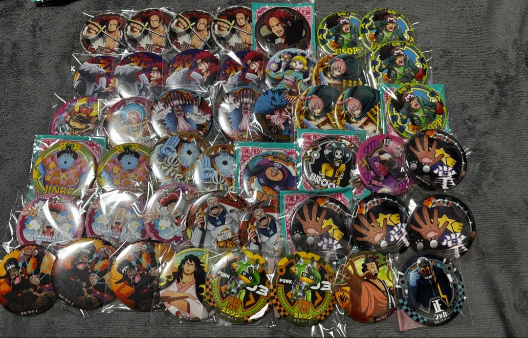 ONEPIECE ワンピース 輩缶バッジ まとめ売り