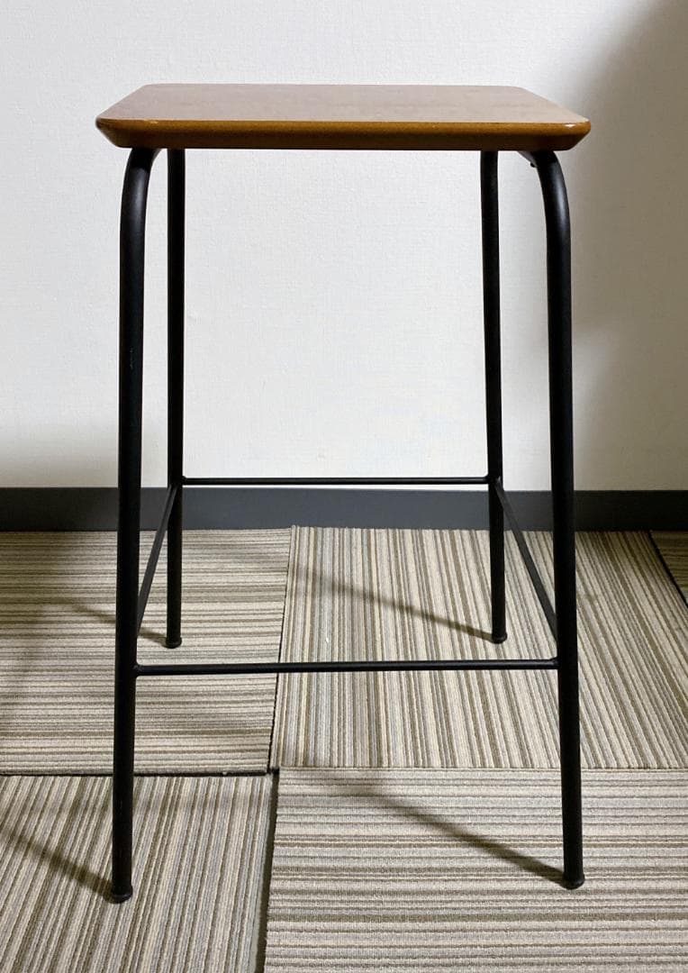 NITORI ウォールナット カウンターチェア ２脚セット サイドテーブル