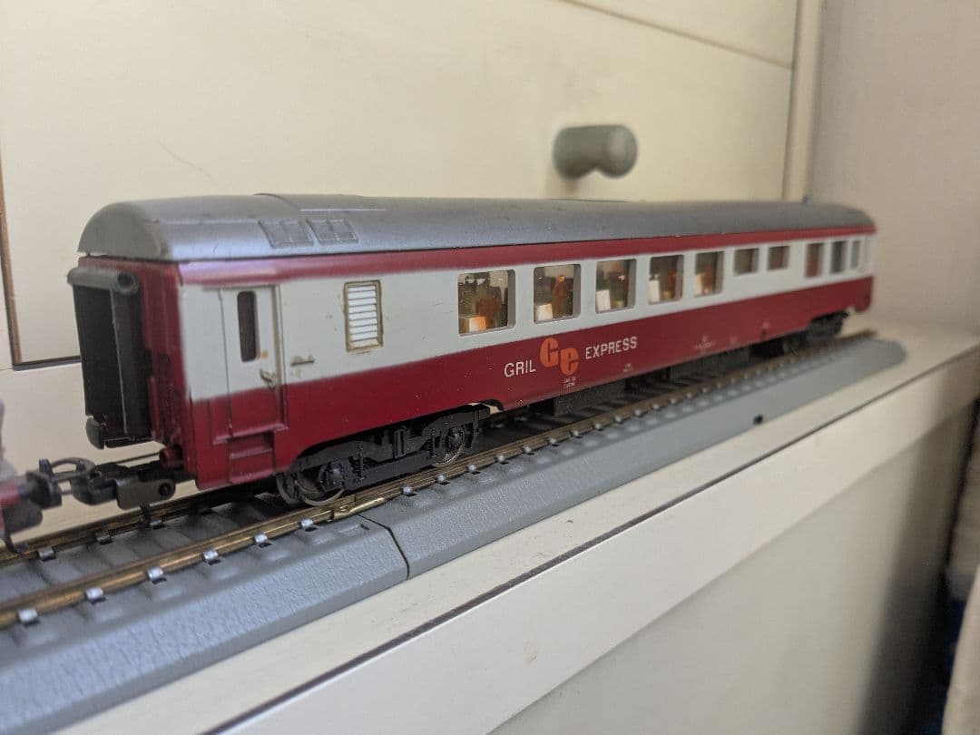 イタリア製Lima　TEE 機関車と食堂車GRIL EXPRESS客車セット