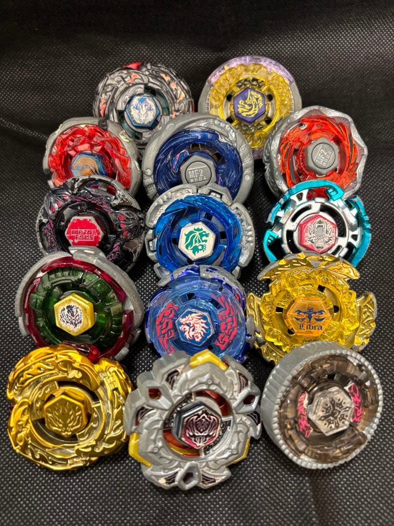 メタルファイトベイブレード まとめ売り 引退品 交換部品・ランチャー付き