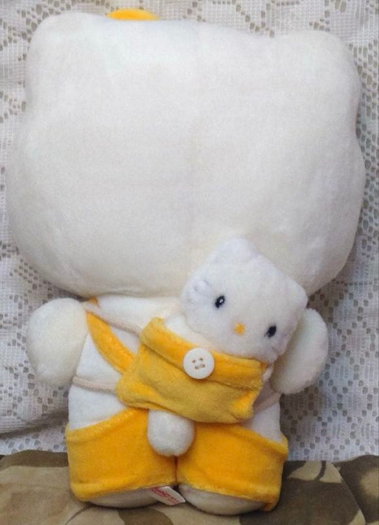 【ハローキティ】レア・海外限定ぬいぐるみ【Hello kitty】