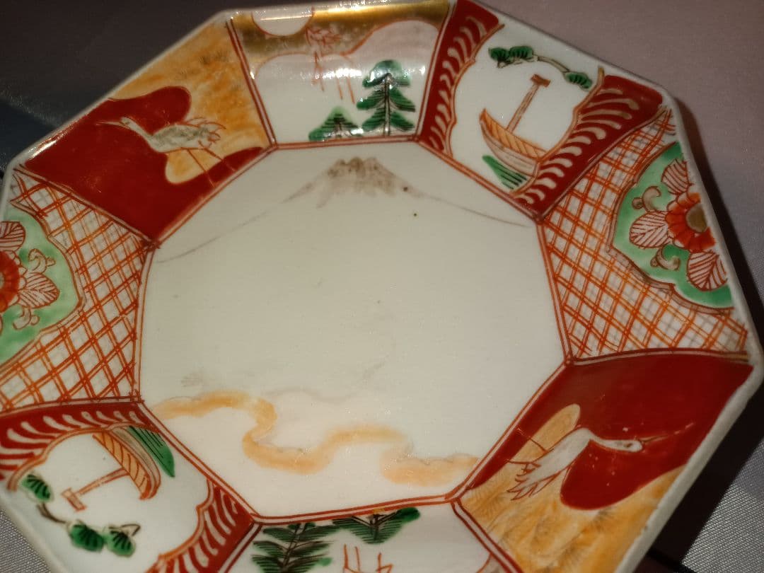 小伊万里焼　八角鉢　江戸時代後期　鶴亀　松竹梅　富士の図　吉祥文