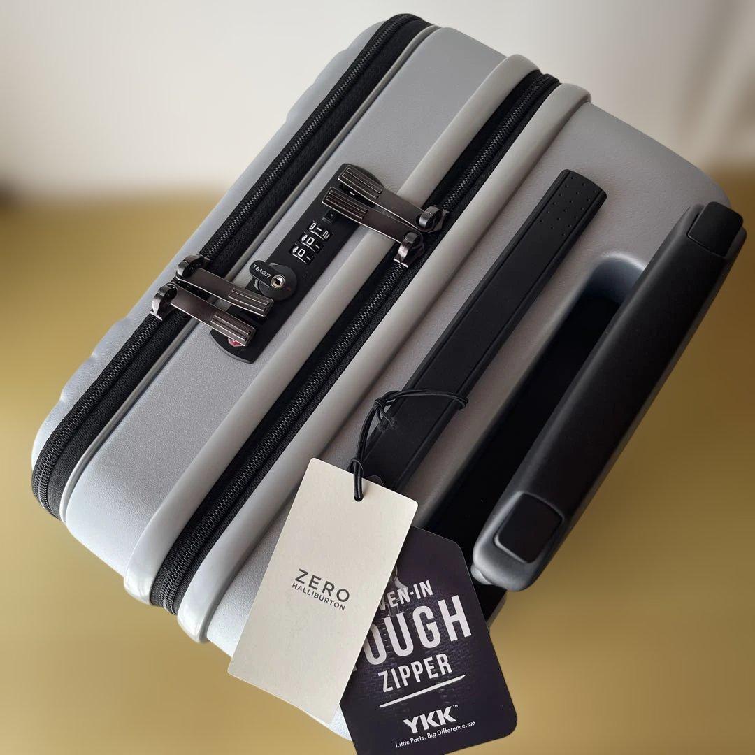 【ZERO HALLIBURTON】軽量スーツケース 機内持ち込み　シルバー