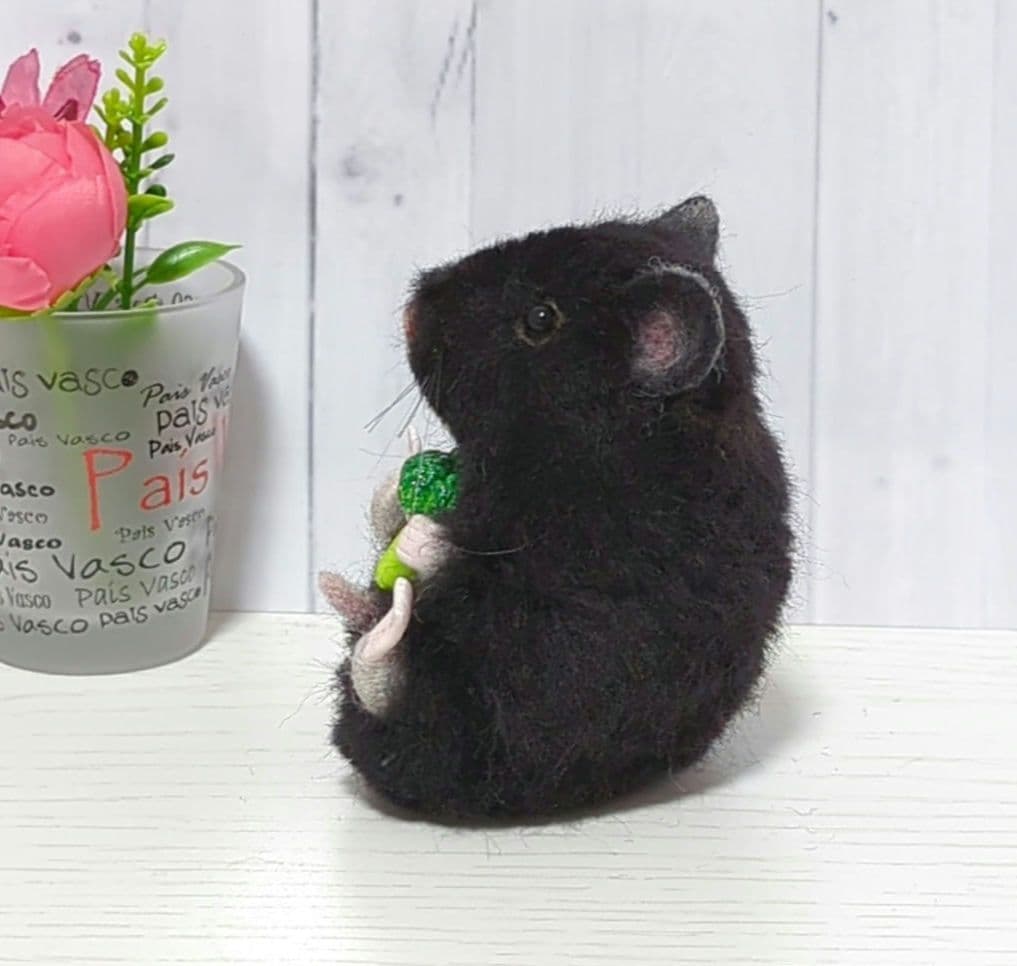 384 カエルちゃん ハムスター 羊毛フェルト