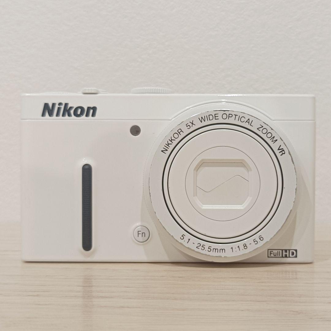 美品 訳あり Nikon COOLPIX P330 ホワイト デジカメ 説明書