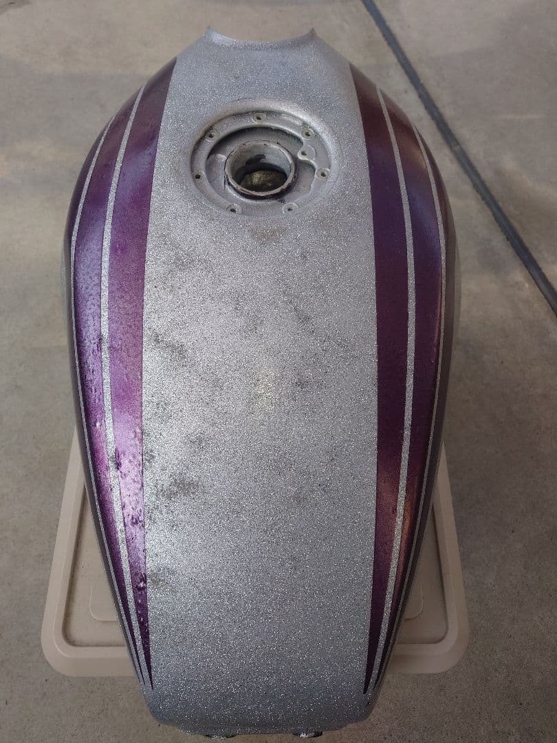 ゼファーΧタンク