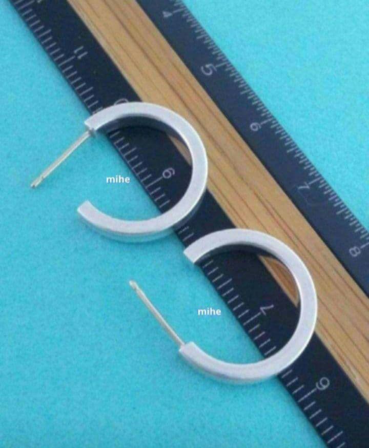 現行品 磨き済 ティファニー 1837 フープ ピアス スモール シルバー