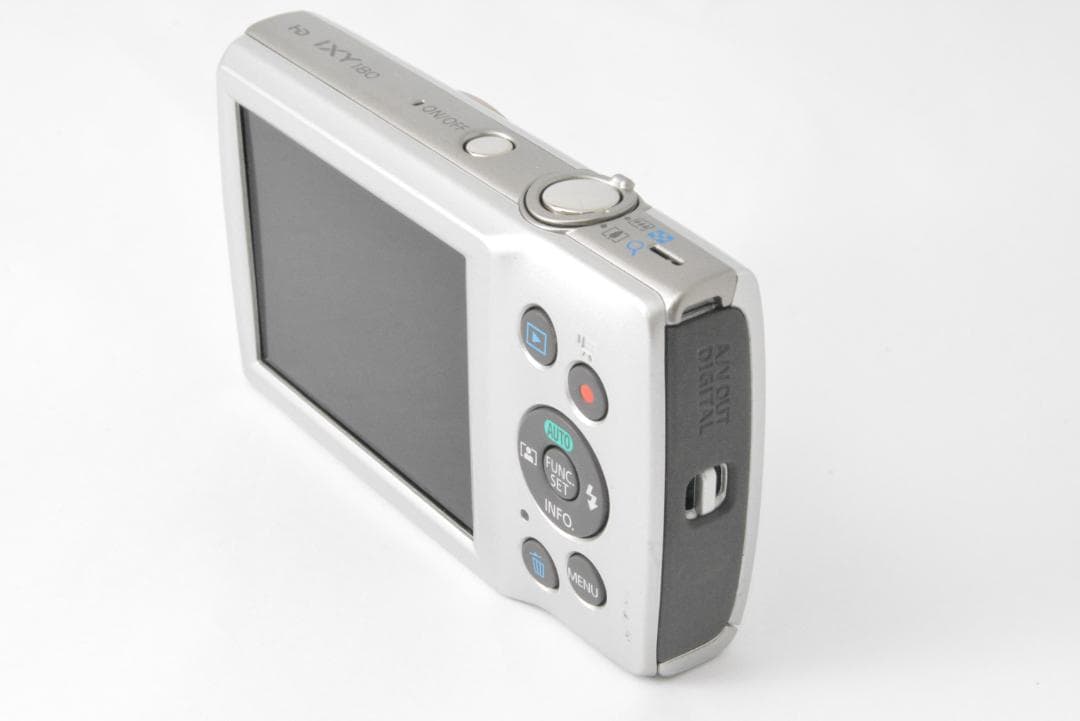 ■美品■キャノン　Canon IXY180