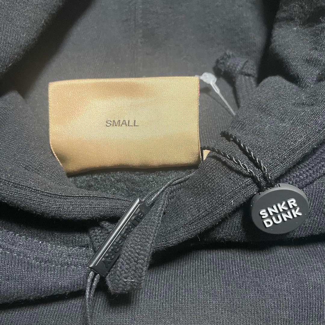 supreme burberry パーカー