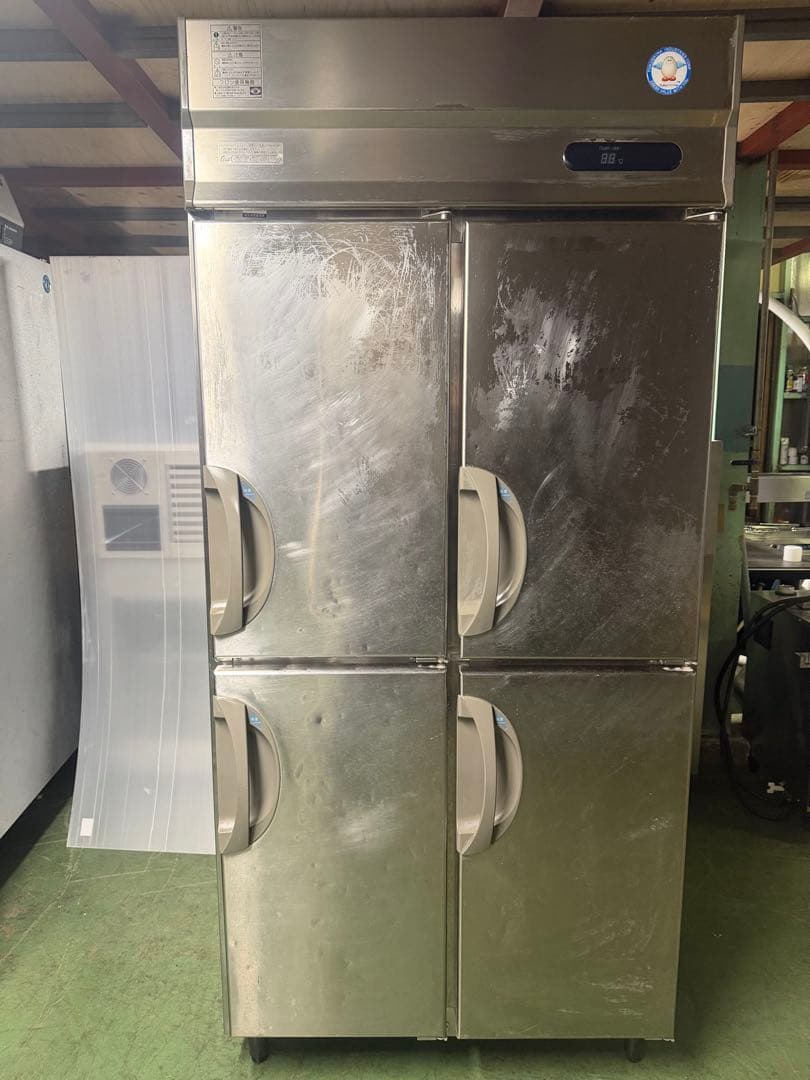 2015年 フクシマ冷凍庫 900x650x1940