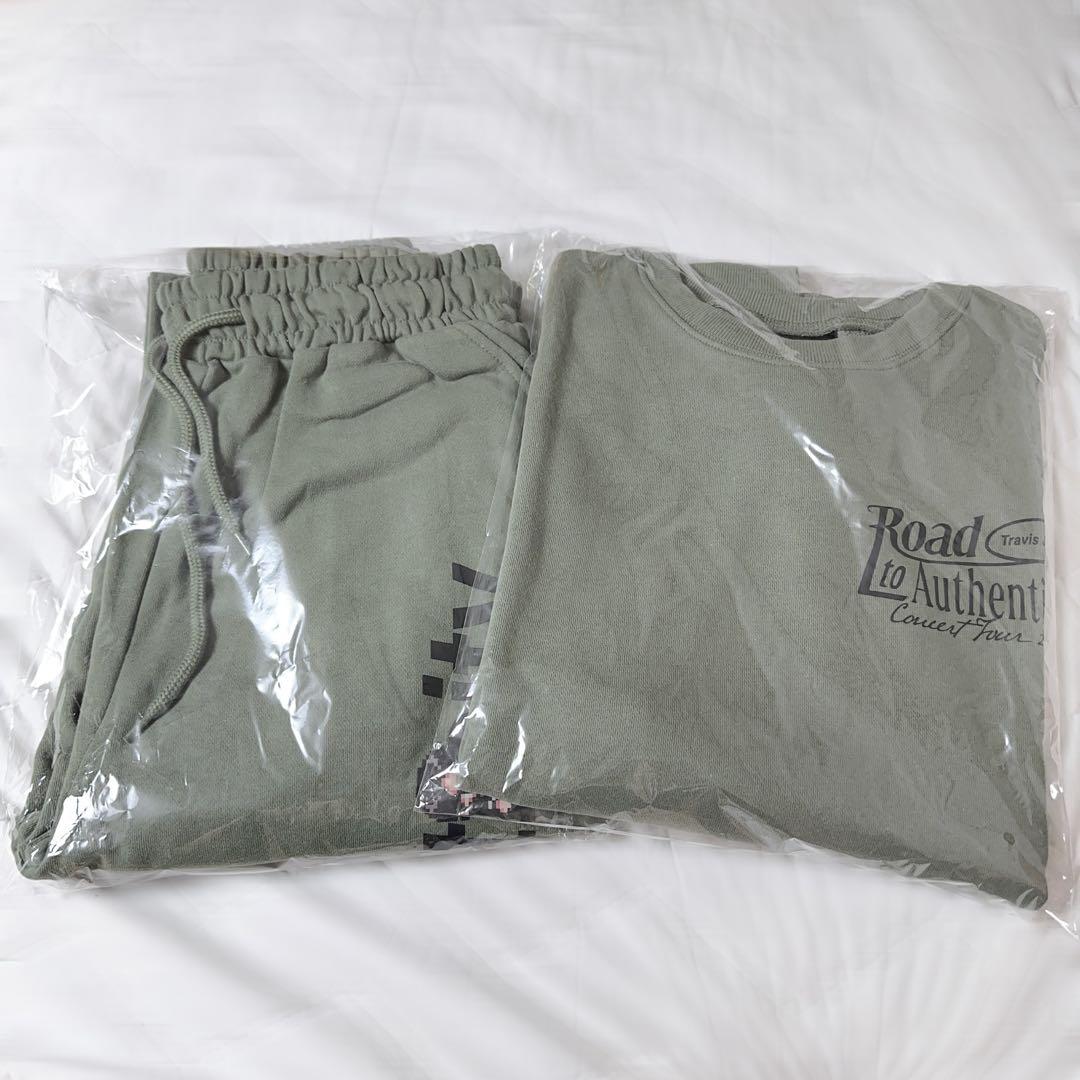 【新品未使用品】Travis Japan グッズ スウェット上下