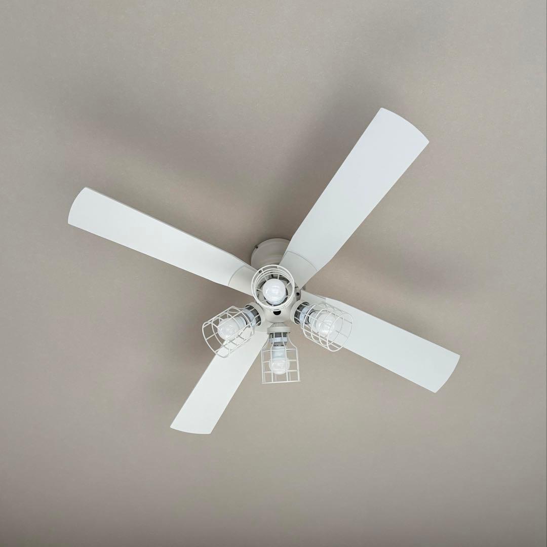 Parrot Uncle シーリングファンライト 白