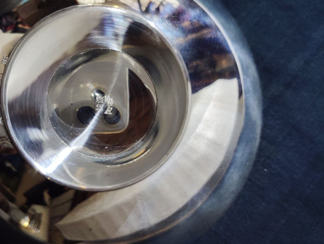 〘非売品〙銀杯 純銀 永年勤続感謝記念 東京都知事　希少クリアケース入り