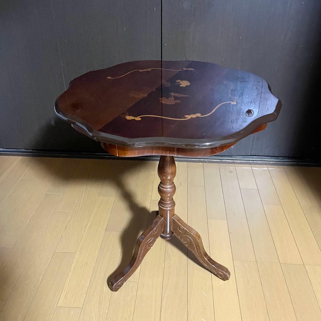 コーヒーテーブル 象嵌入り 艶あり輸入家具 アンティーク家具 イタリア ロココ調