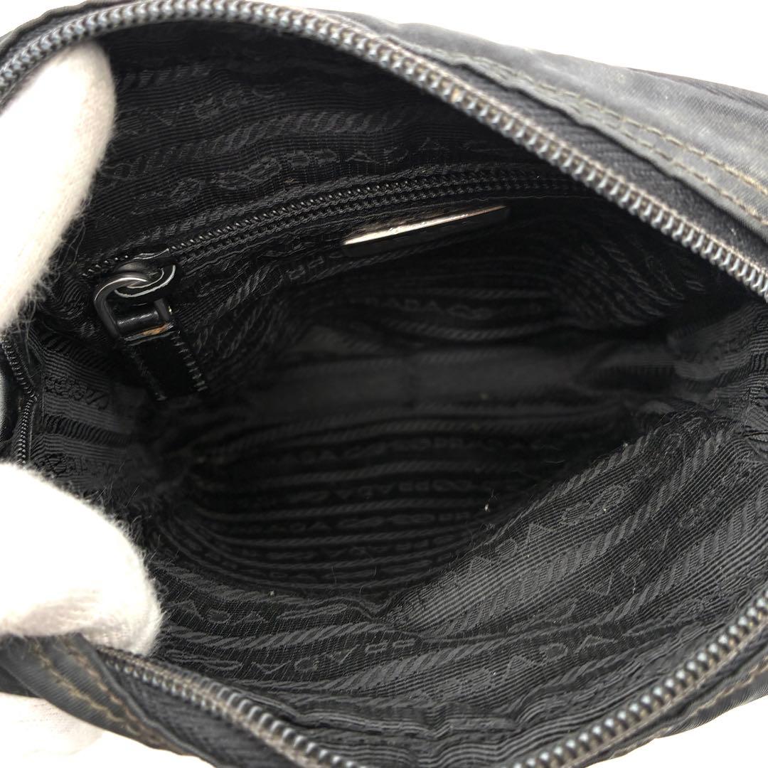 正規品 プラダ ショルダーバッグ 三角ロゴ 白タグ 斜め掛け ユニセックス 黒