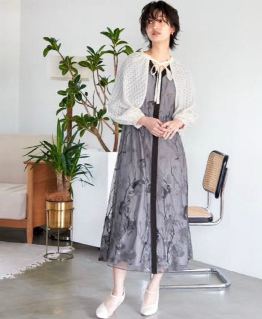 Callarusカラルス Vネック刺繍レースワンピースドレス 結婚式オケージョン