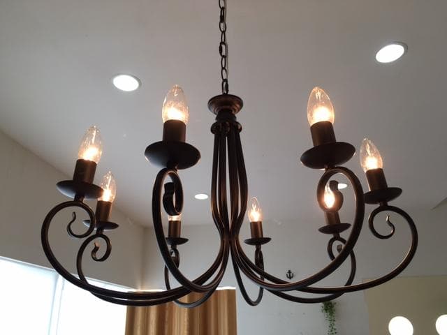 8灯シンプルシャンデリアペンダントライトブラック黒シャンデリアランプブラック