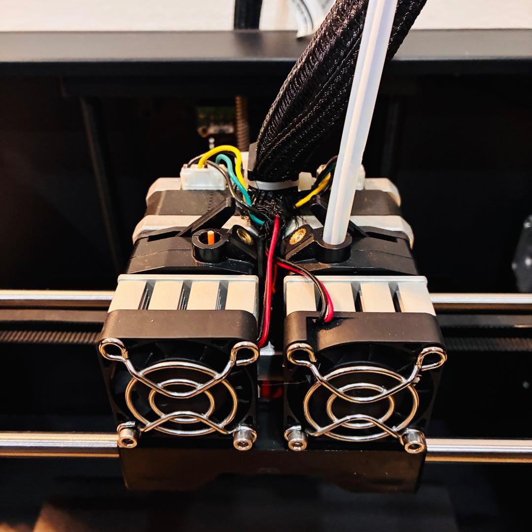 MakerBot Replicator 2X 3Dプリンター 電源確認　ジャンク