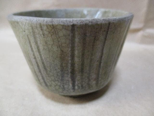 古唐津　青唐津のぐい呑み　珍品　I37-3