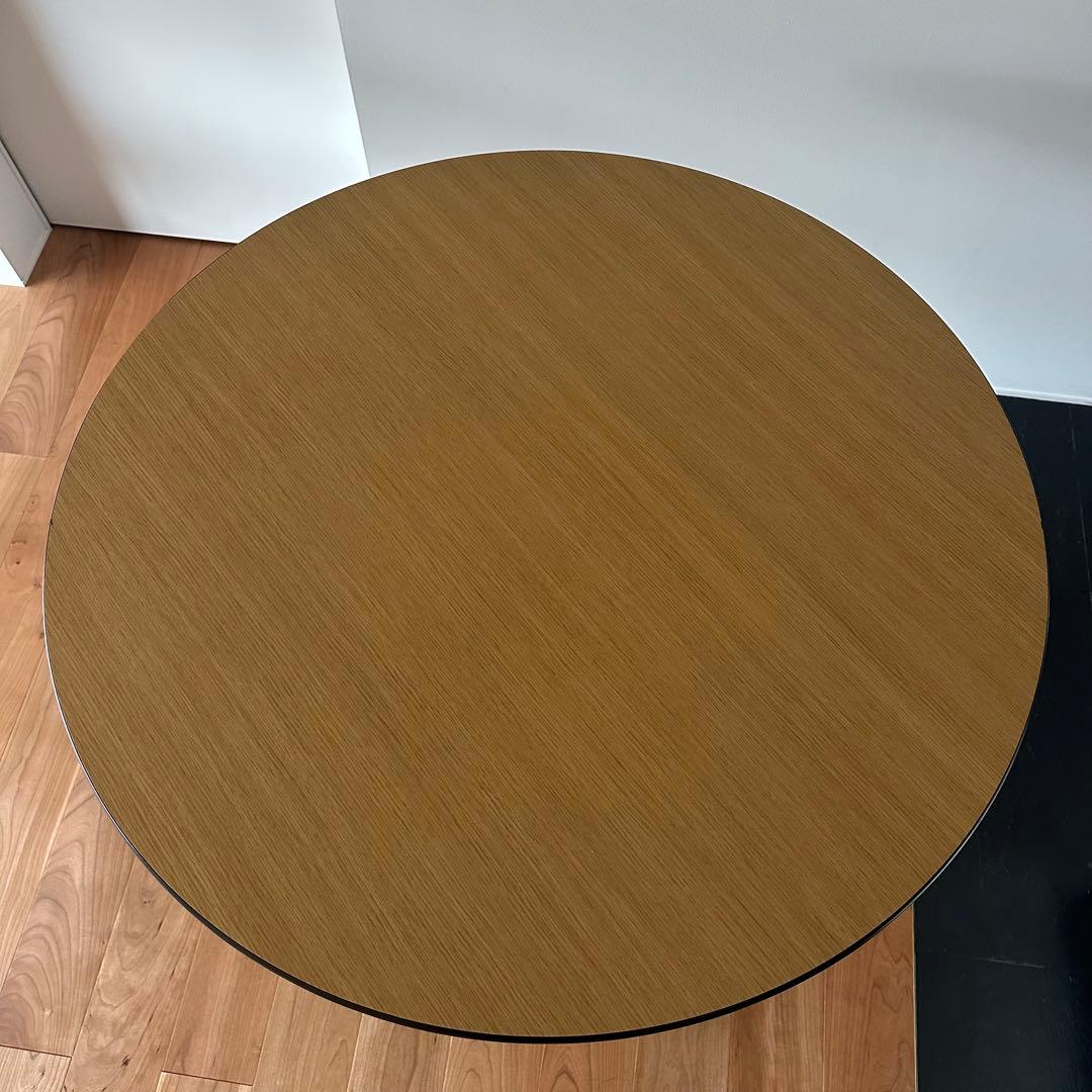 Herman Miller イームズ　ラウンドテーブル