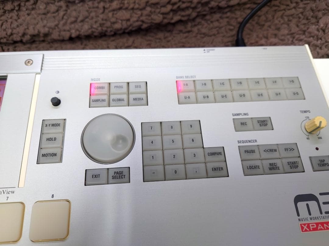 Korg M3 シンセサイザー 61鍵