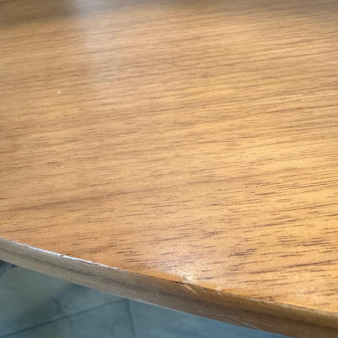 モーダエンカーサ　ダイニングテーブル　テンポ　ラウンド　丸型　細かな傷あり