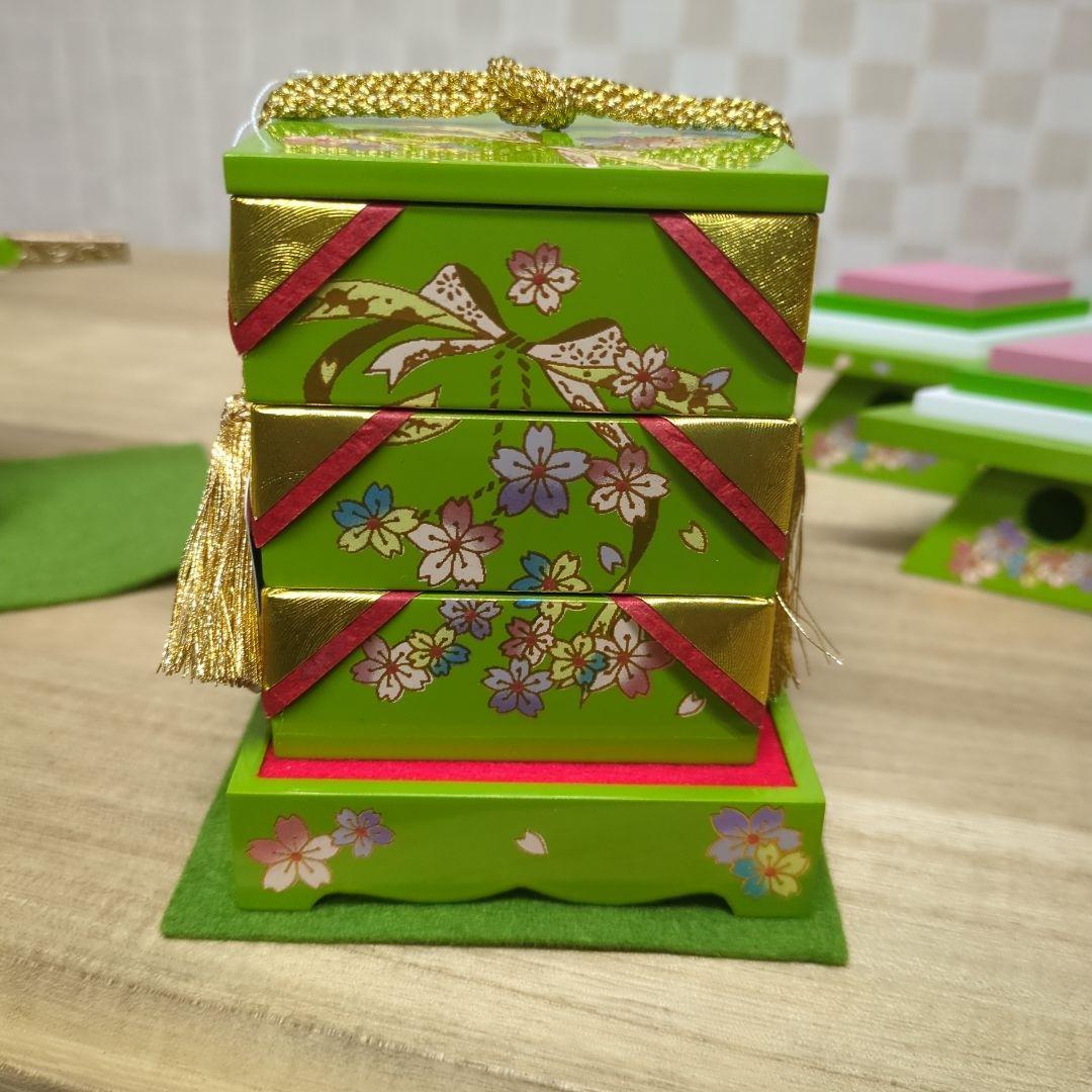 雛道具　25号　6点セット木製 抹茶色 幅60cm〜70cm前後3段用