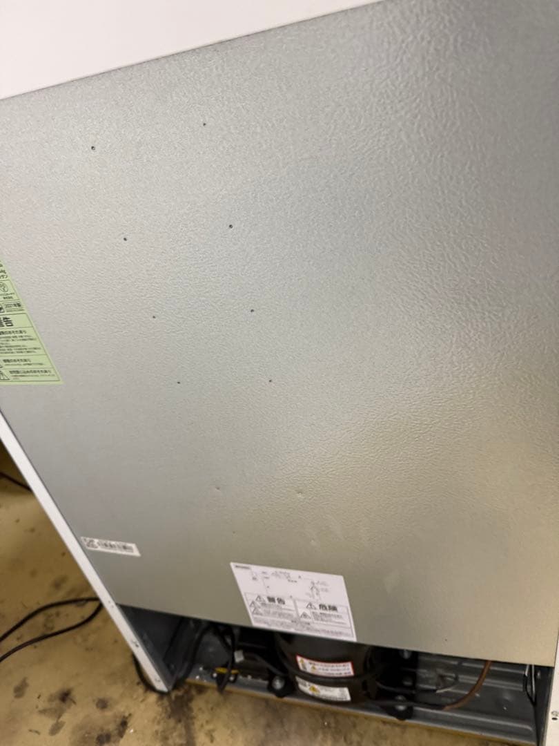 ホワイト 上開き冷凍庫 4段　アイリスオーヤマ