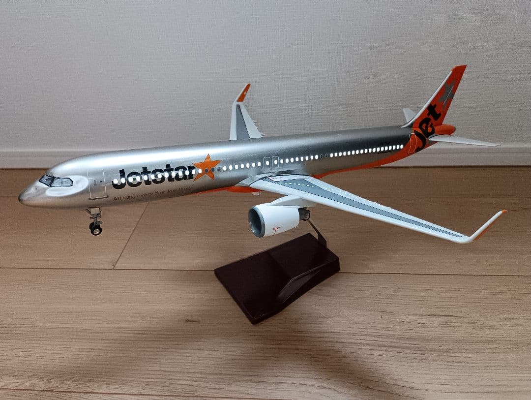 1/100 airbus A321 NEO 44 cm jetstar 模型