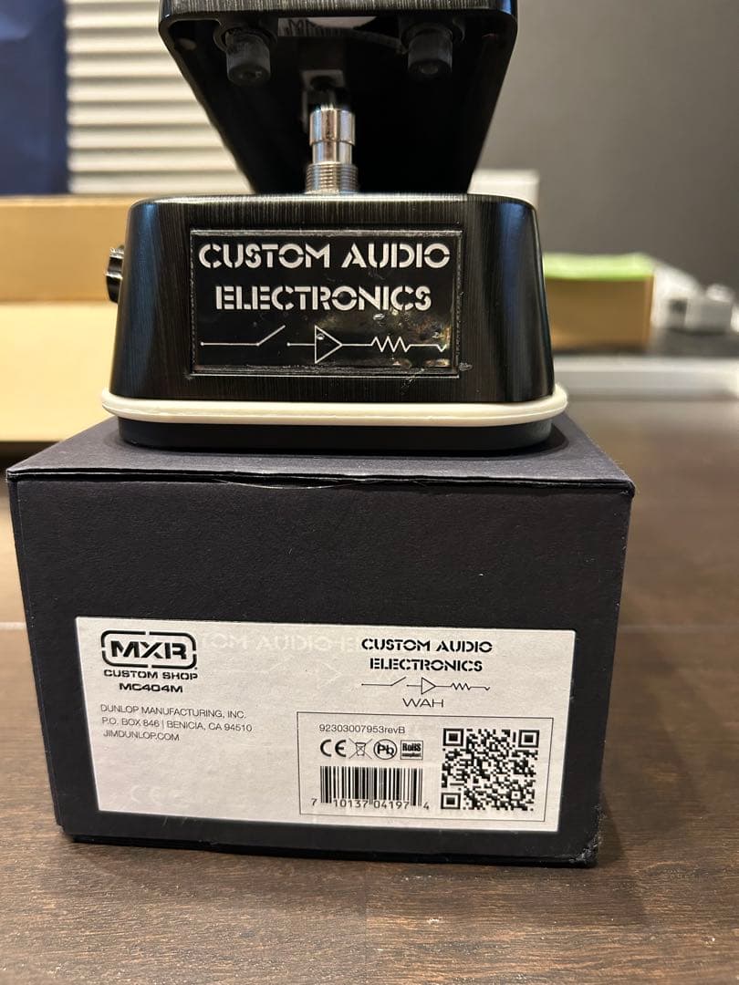 ギター MXR CUSTOM AUDIO ELECTRONICS MC404M