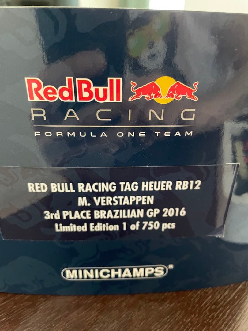 ミニチャンプス 1/18レッドブルRB12 フェルスタッペン　ブラジルGP 3位