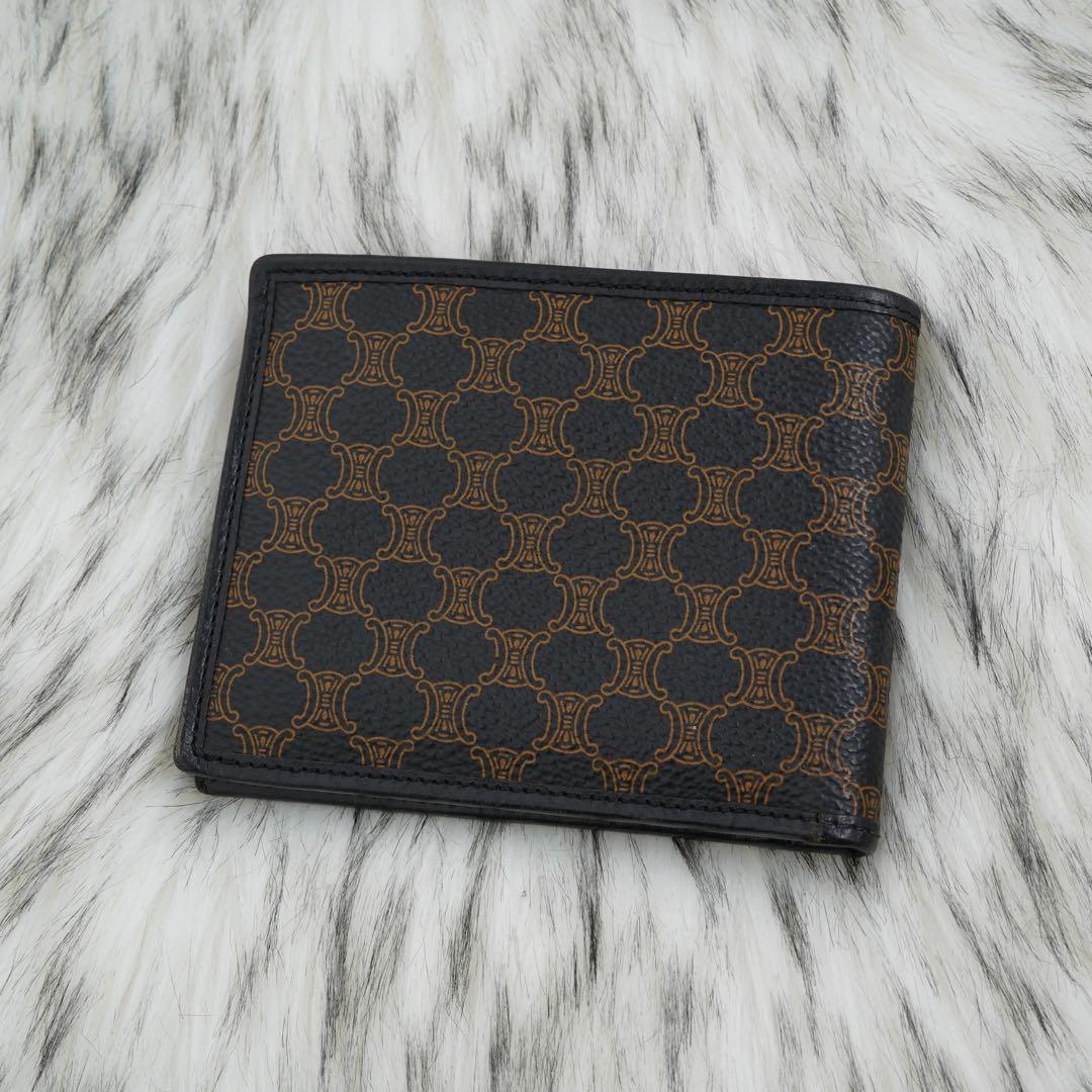 極美品　CELINE セリーヌ　二つ折り財布　トリオンフ　マカダム柄　ブラウン