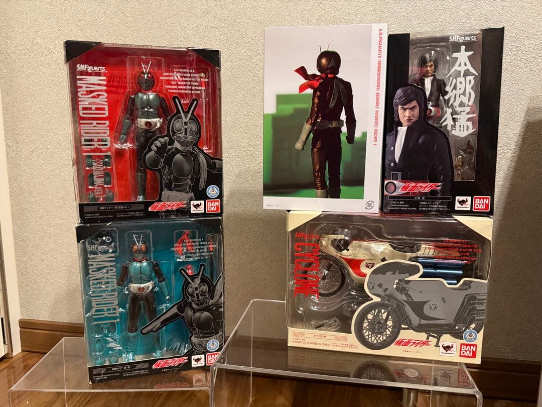 shフィギュアーツ 仮面ライダー1号＆本郷猛 セット