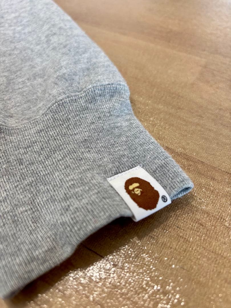 A BATHING APE パーカー グレー