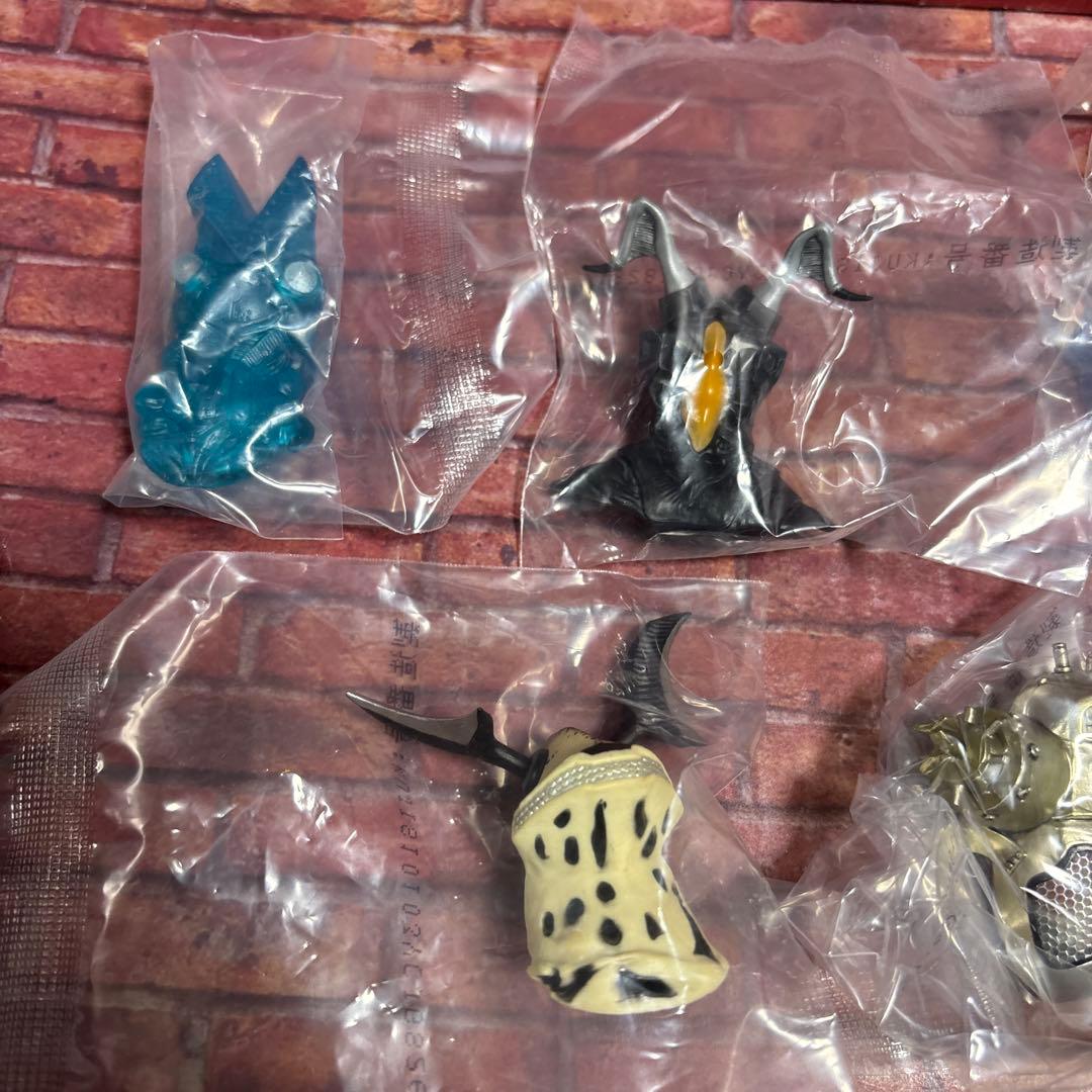 一番くじ 怪獣超大全 F賞 怪獣頭鑑 ウルトラ怪獣vol.1 全7種　コンプ