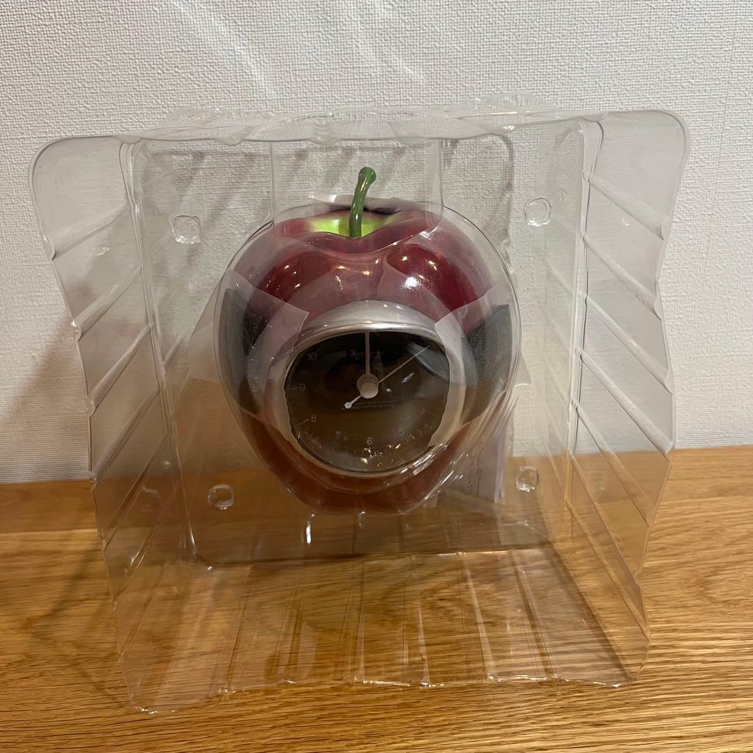 MEDICOMTOY Gilapple Clock 置き時計