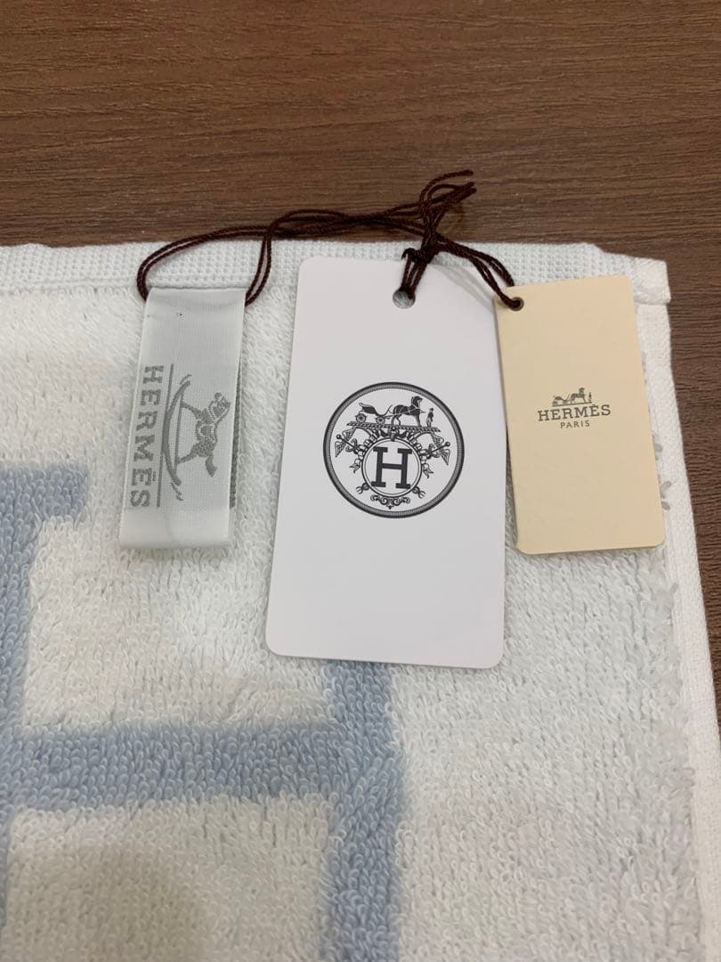 ★ 新品未使用タグ付き HERMES エルメス アヴァロン ハンドタオル
