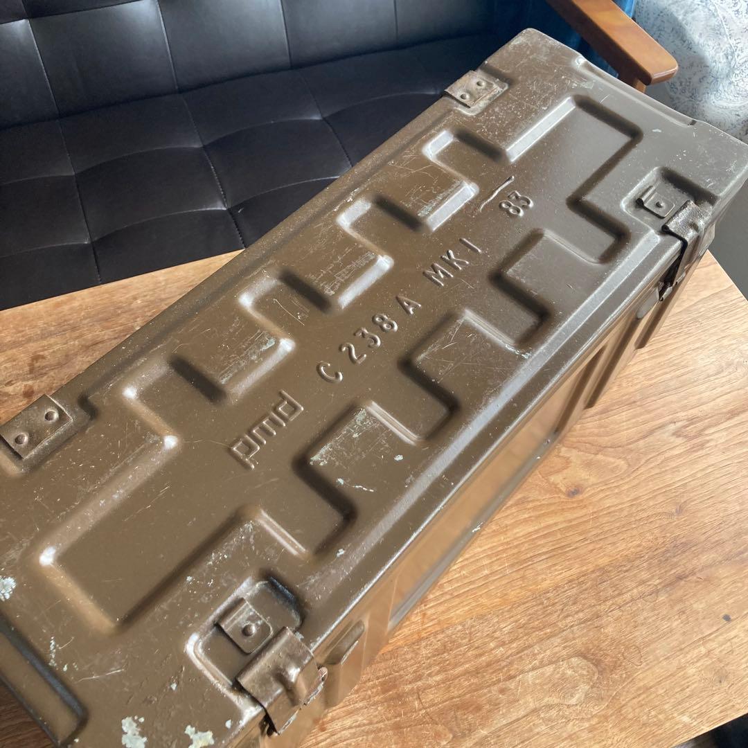 ミリタリーボックス イギリス軍 アンモ缶 弾薬かケース ギアケース お道具箱