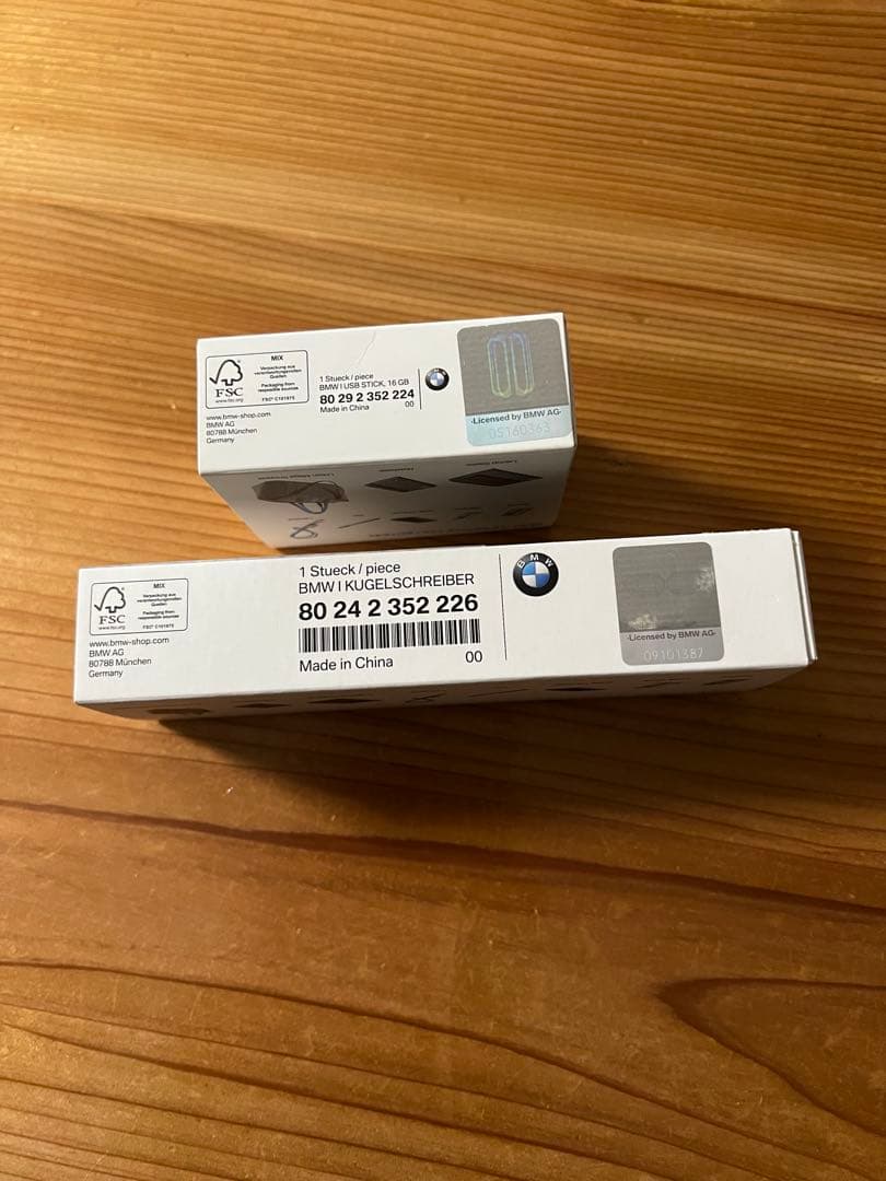 BMWi8ボールペンUSBメモリ