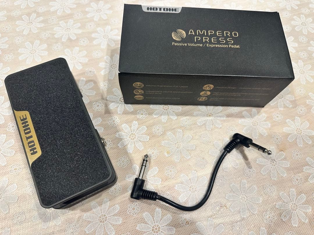 Hotone Ampero Press エクスプレッションペダル