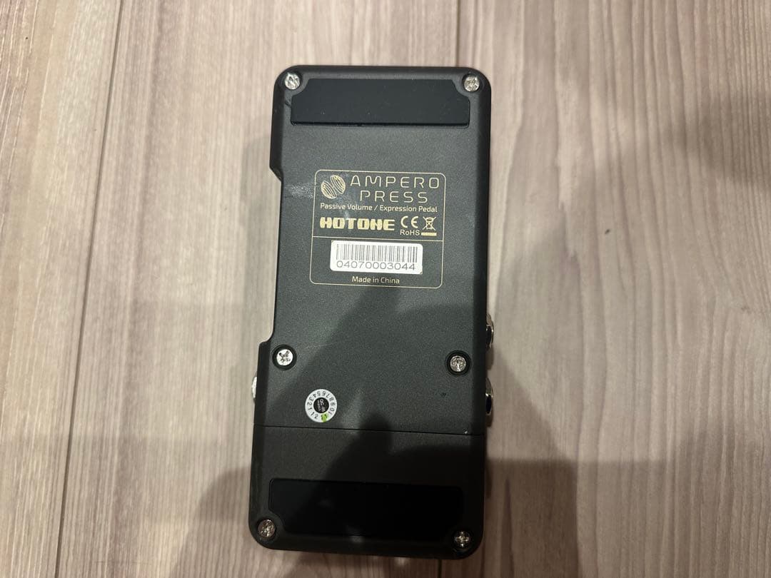 Hotone Ampero Press エクスプレッションペダル