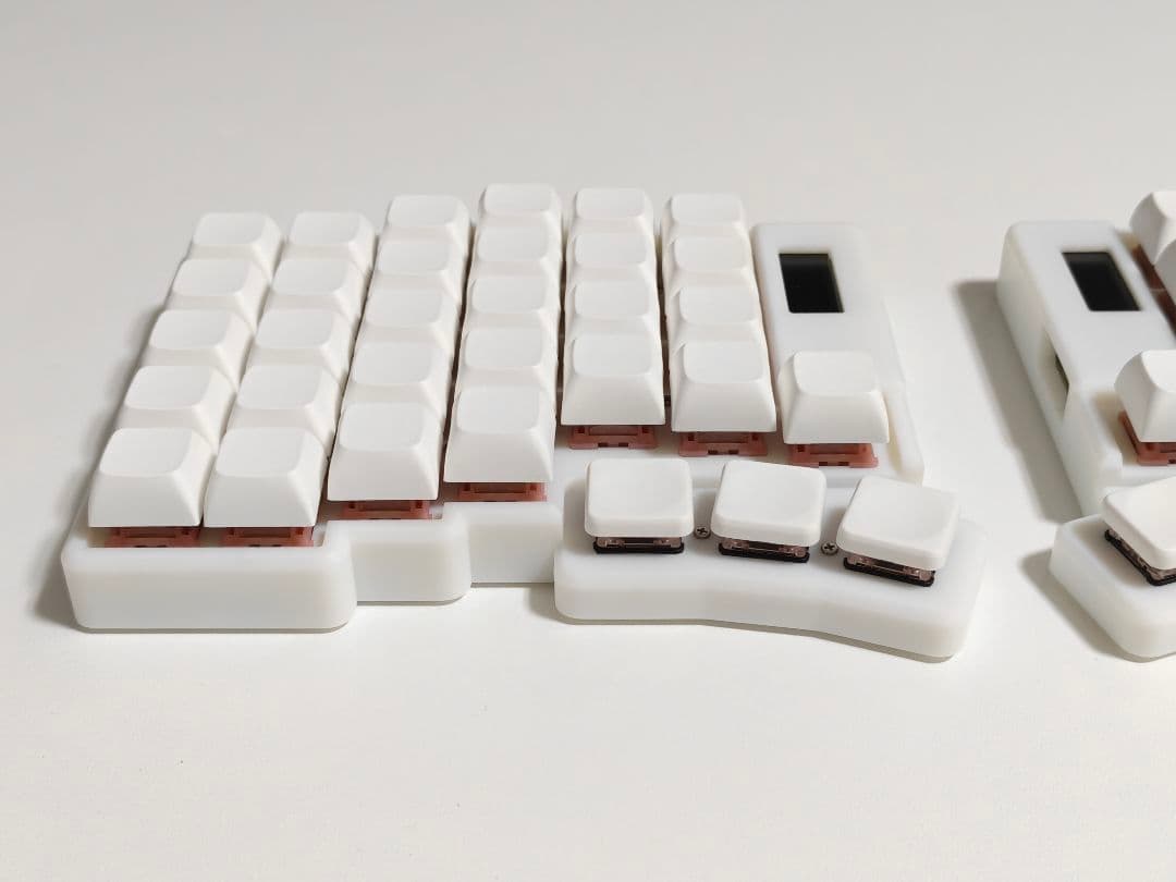 keyball61 完成品 自作キーボード 左右分割 ホワイト