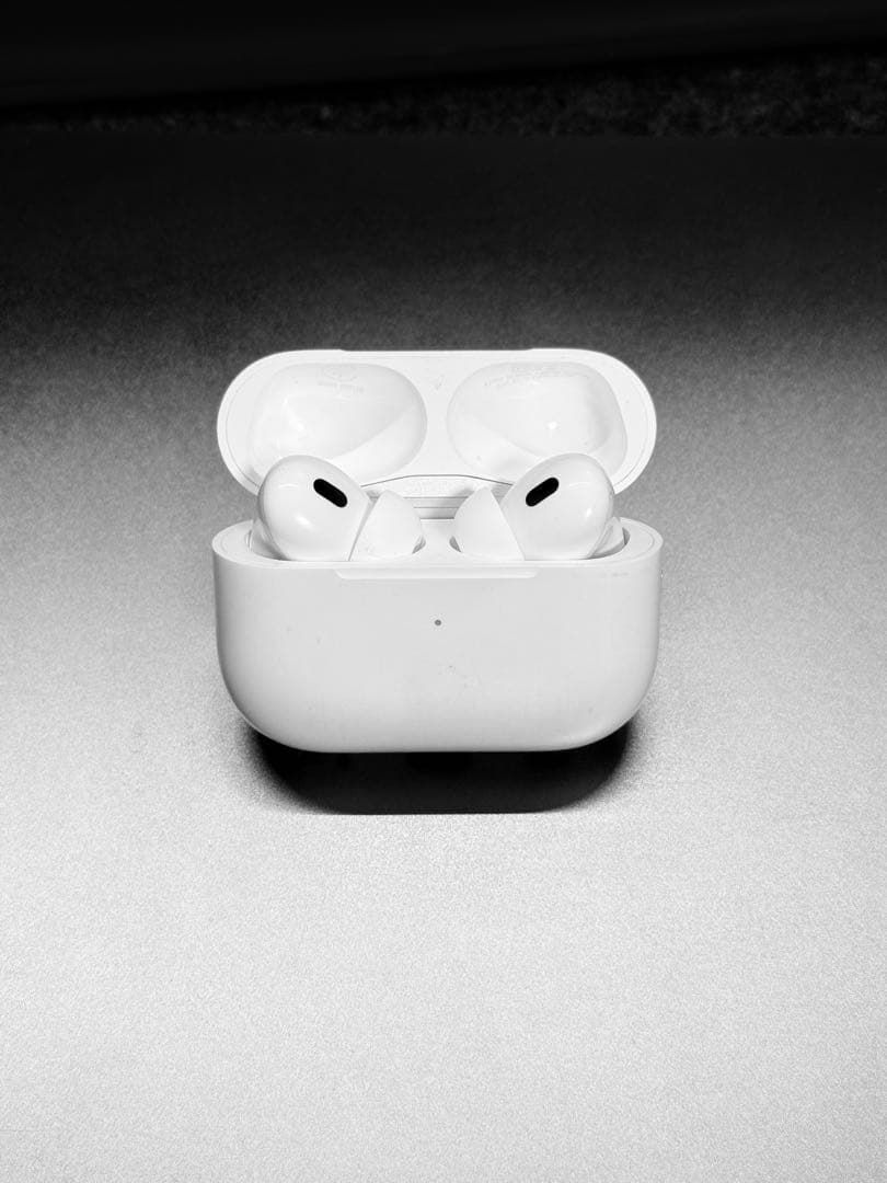 最安！AirPods Pro 第2世代 本体＋おまけケース付き 動作良好✨